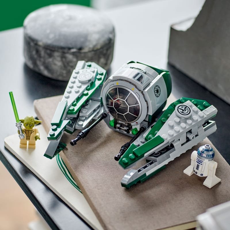 Retired collectible Yoda Jedi Starfighter display model